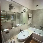 Διαμέρισμα S.ambrogio/duomo •jacuzzi • Luxury •design Μιλάνο